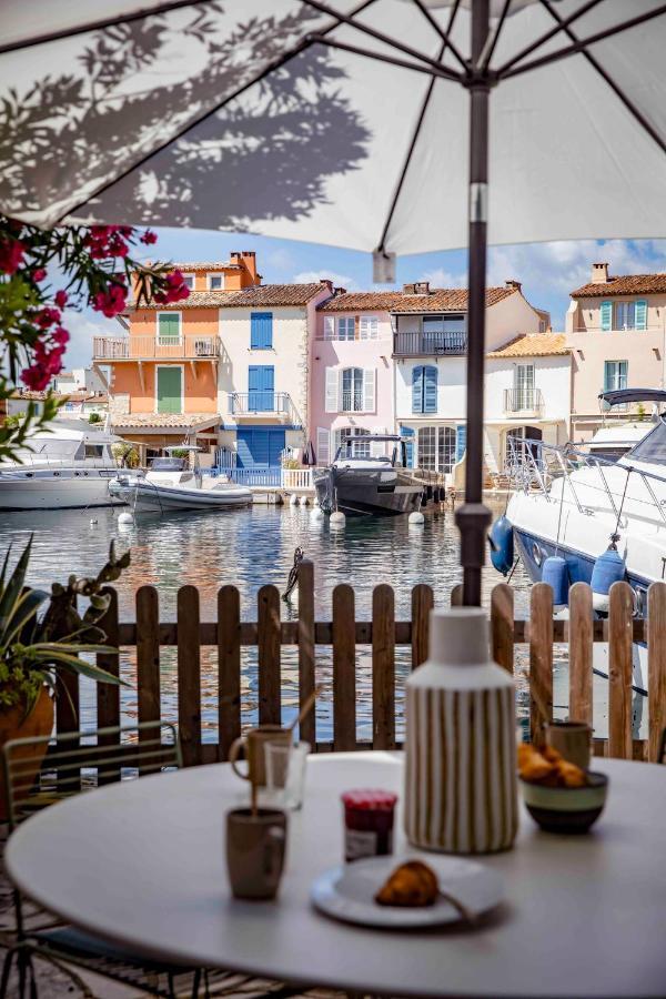 Appartement Amour Terrasse Sur L'Eau Grimaud Exterior foto