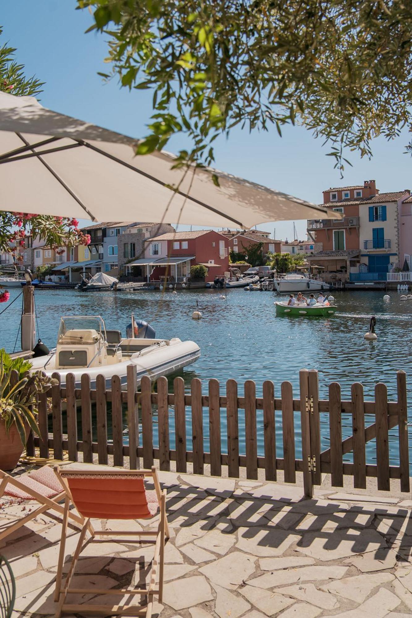 Appartement Amour Terrasse Sur L'Eau Grimaud Exterior foto